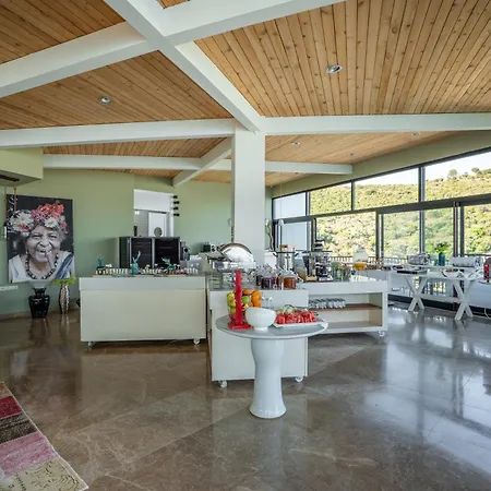 Med-inn Hotell Gulluk