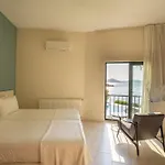 Med-inn Otel 4*