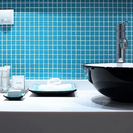 Med-inn 호텔 굴루크