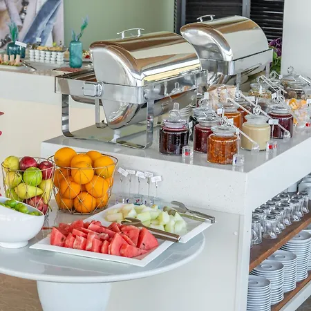 Med-inn Boutique Hotel 4*