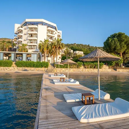 Med-inn Boutique Hotel 4*
