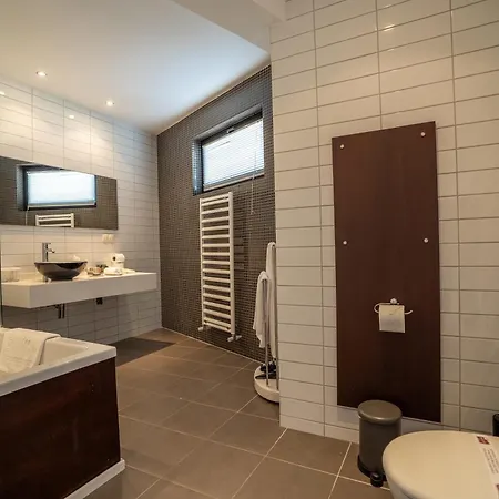 Hotel Med-inn Boutique 4*